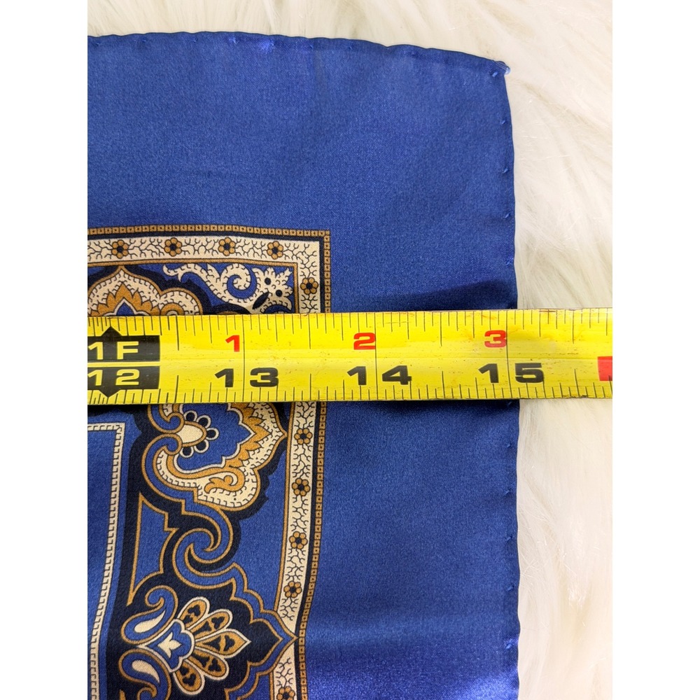 Vintage Made in Italy 100% Silk Blue Paisley Pocket Square Scarf 15.5x15.5 - Picture 4 of 7